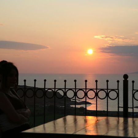 Masi Hotel İmroz מראה חיצוני תמונה