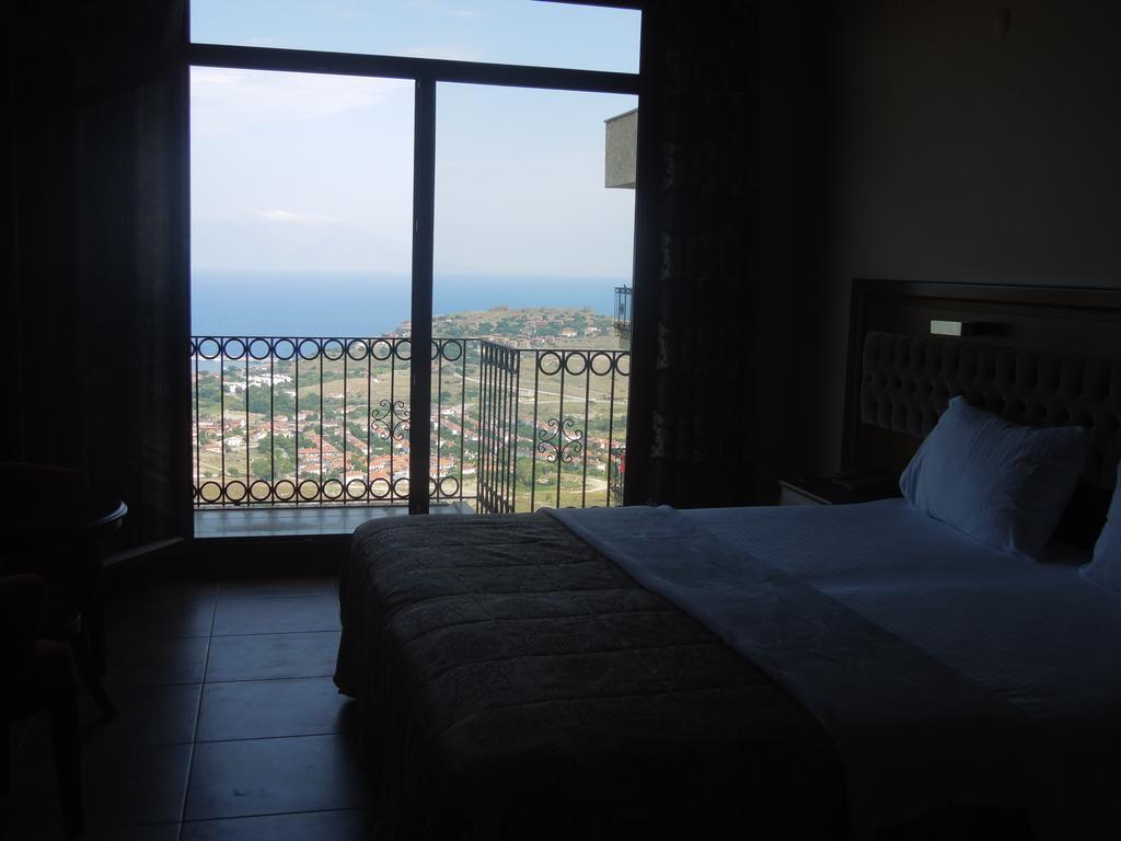 Masi Hotel İmroz מראה חיצוני תמונה