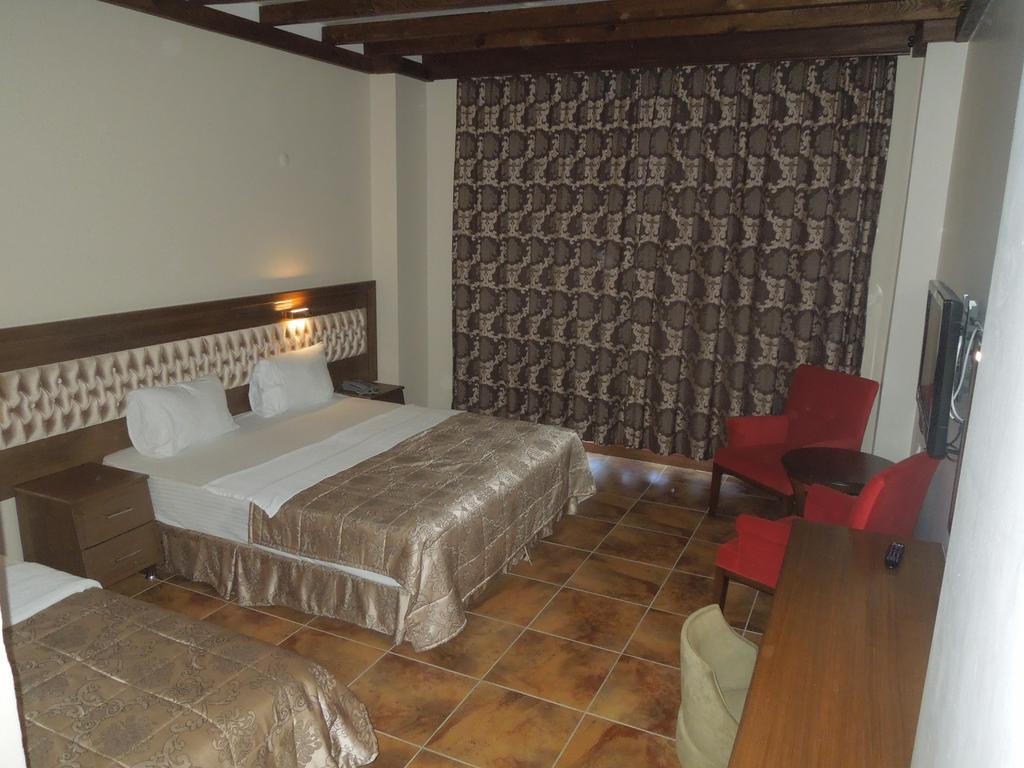 Masi Hotel İmroz חדר תמונה