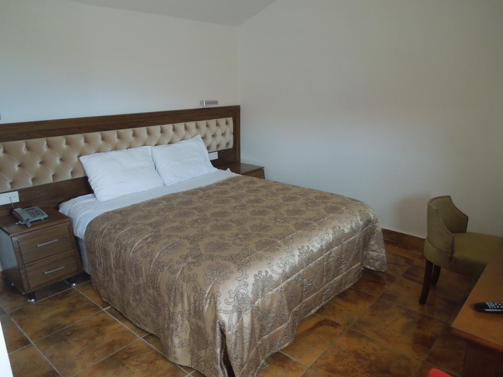 Masi Hotel İmroz חדר תמונה