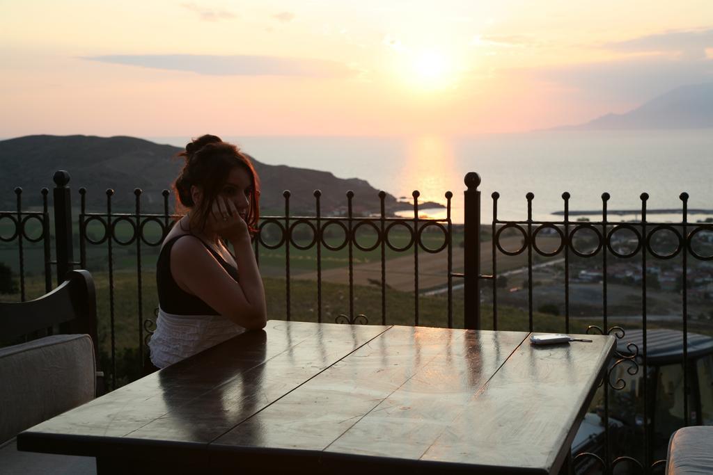 Masi Hotel İmroz מראה חיצוני תמונה