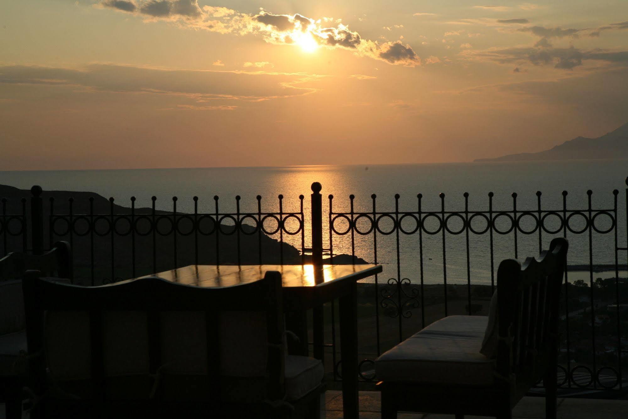 Masi Hotel İmroz מראה חיצוני תמונה